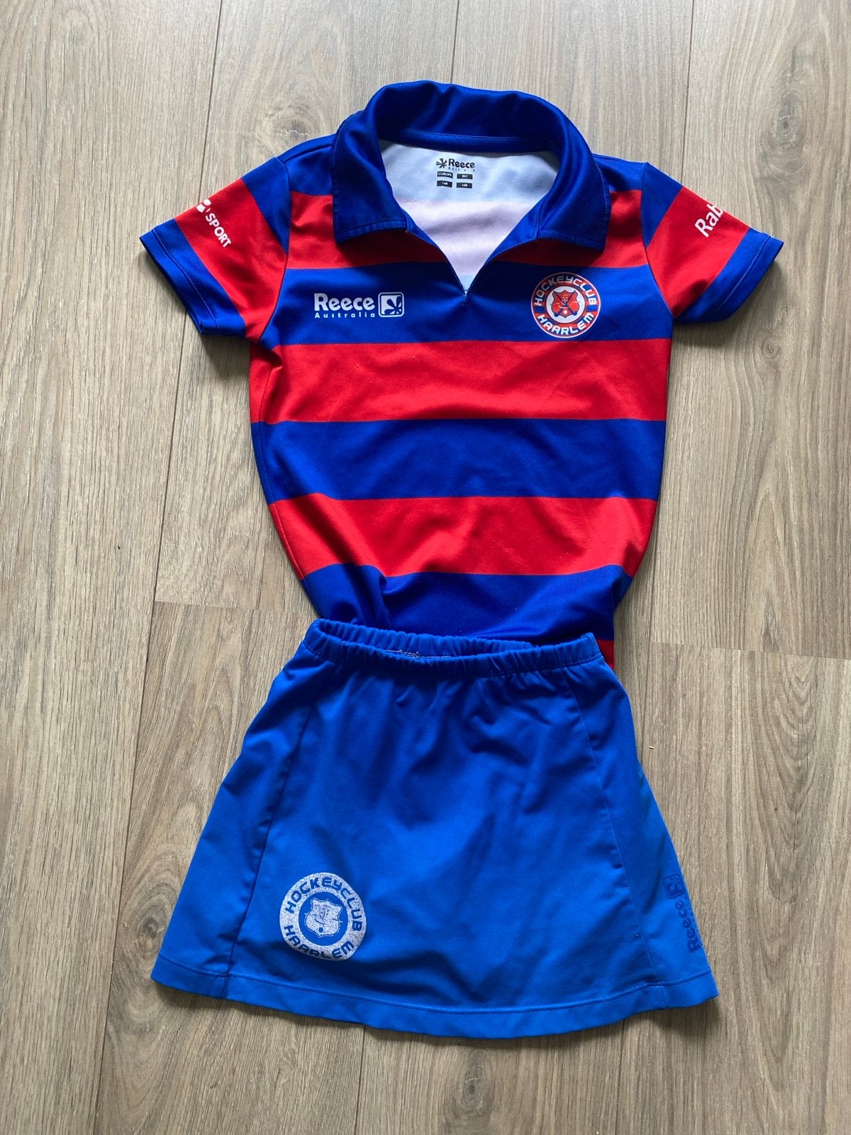 Hockeytenue HC Haarlem - Shirt maat 140, Rokje maat 128, Ophalen of Verzenden, Gebruikt, Kleding