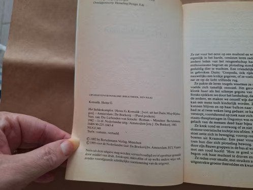 Heinz G. Konsalik - Het liefdeskomplot h3, Boeken, Gelezen, Wereld overig, Heinz G. Konsalik, Ophalen of Verzenden