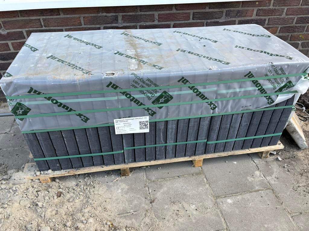 Excluton Terrastegels: Nieuw 6m2 (24 stuks) en restpartij, Tuin en Terras, Tegels en Klinkers, Ophalen, Nieuw, 5 tot 10 m², Beton