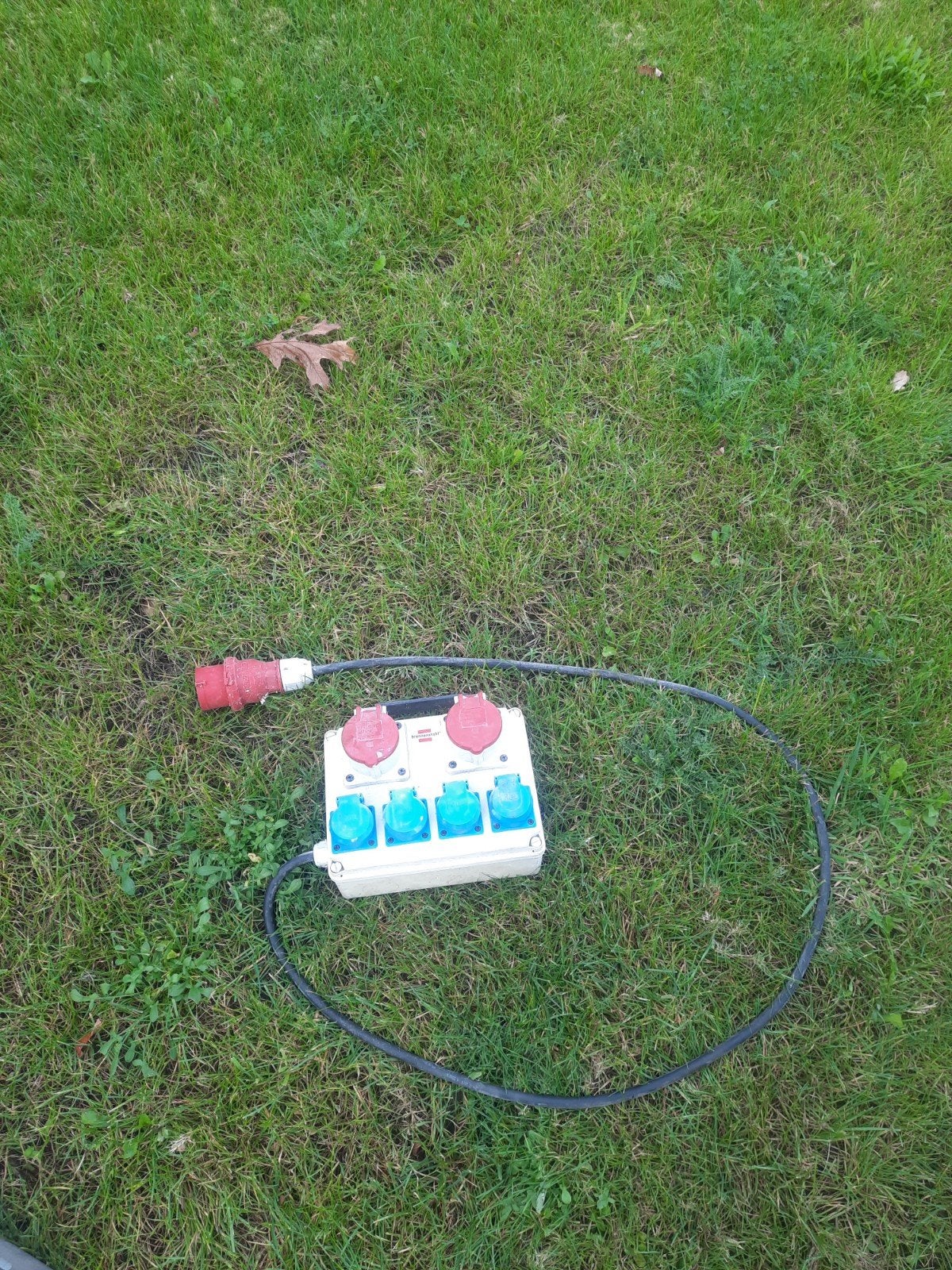 Brennenstuhl verdeelstekker 220V en 400V, Ophalen, Gebruikt, Brennenstuhl, Stekkerdoos