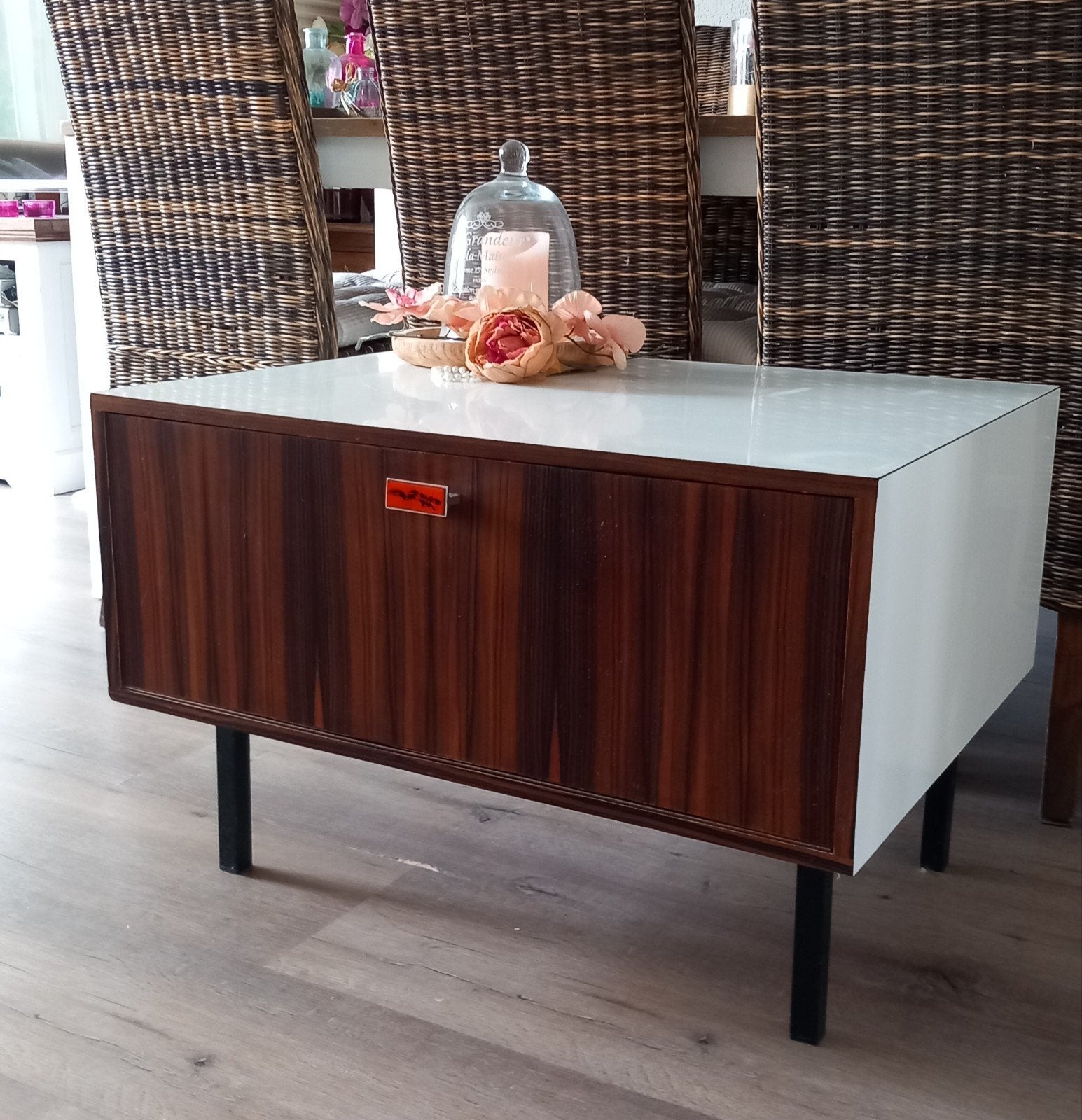 Retro TV meubel / radiomeubel, Huis en Inrichting, Kasten | Televisiemeubels, Ophalen, Gebruikt, 50 tot 100 cm, Minder dan 100 cm
