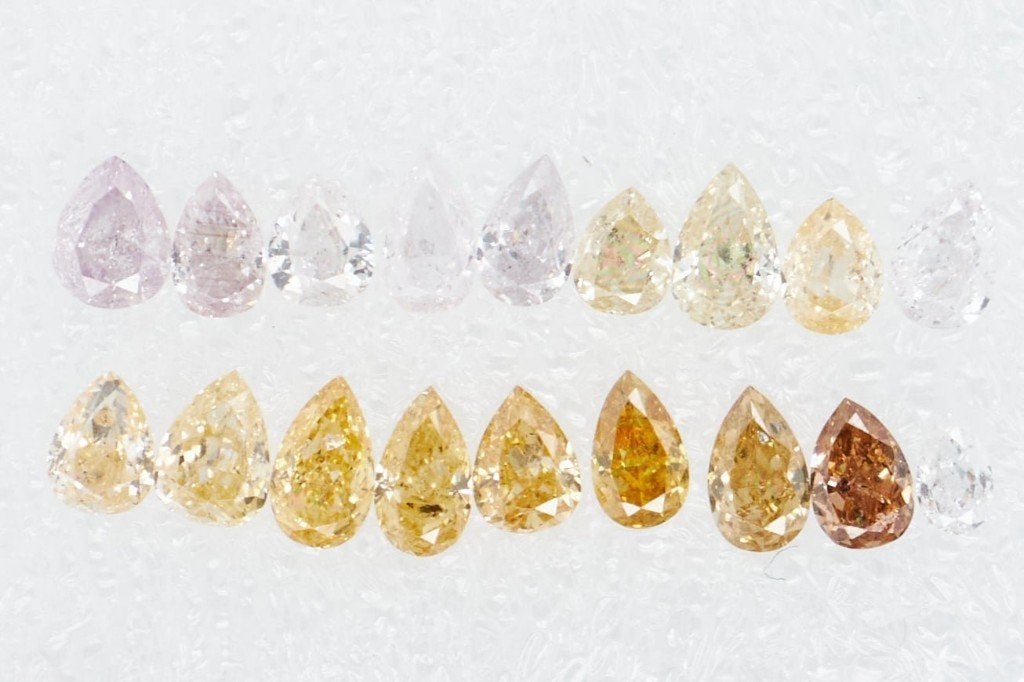 (602) 18 pcs Diamant (Natuurlijk gekleurd) - 1.00 ct - Peer, Ophalen of Verzenden, Nieuw