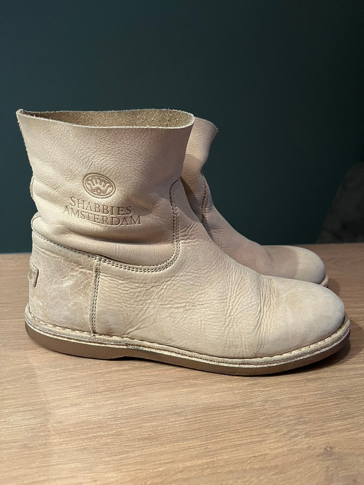 Leuke Shabbies laarsjes 38, Beige, Lage of Enkellaarzen, Ophalen of Verzenden, Zo goed als nieuw