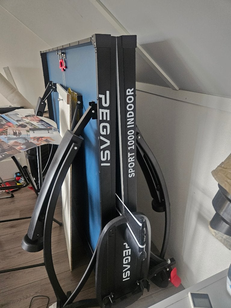 Ping pong tafel, Ophalen, Zo goed als nieuw, Verrijdbaar