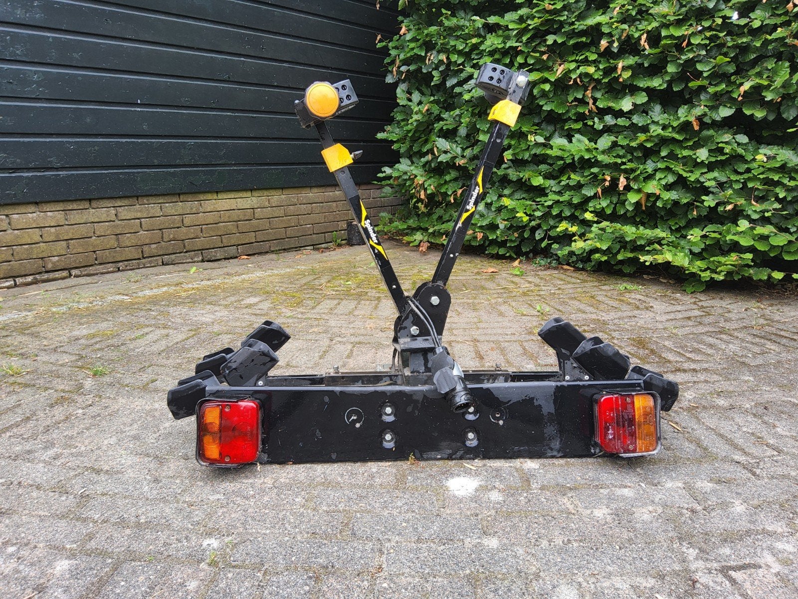 Spinder Hawk Fietsendrager, Ophalen, 2 fietsen, Gebruikt, Trekhaakdrager