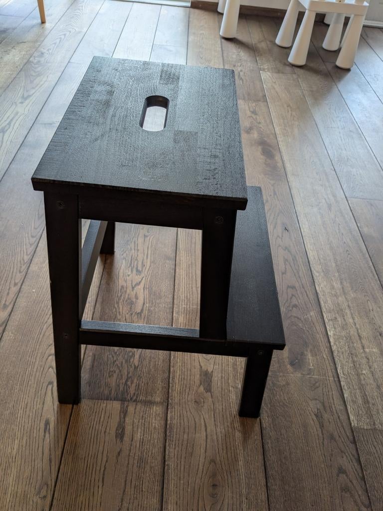 IKEA BEKVÄM Black wooden step, Ophalen, Hout