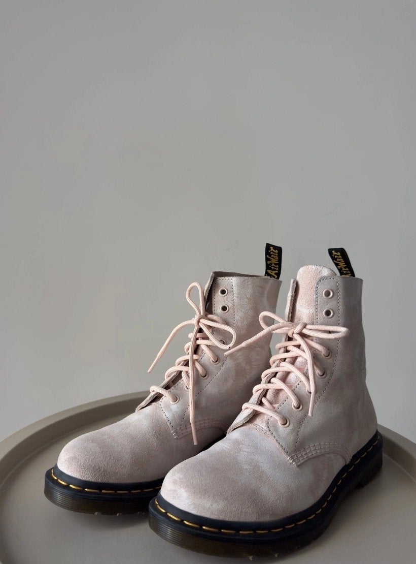 Dr. Martens 1460 Pascal roze laarzen - Maat 41, Kleding | Dames, Lage of Enkellaarzen, Ophalen of Verzenden, Roze, Gedragen