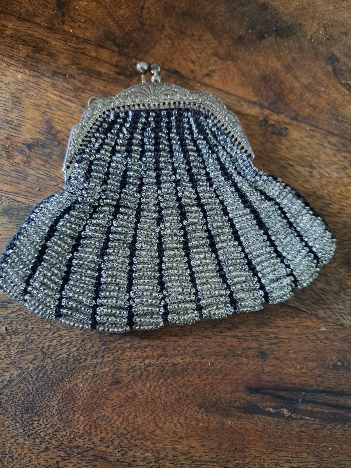 Te koop oude portemonnee budeltje, Ophalen of Verzenden, Zo goed als nieuw, Met knipsluiting