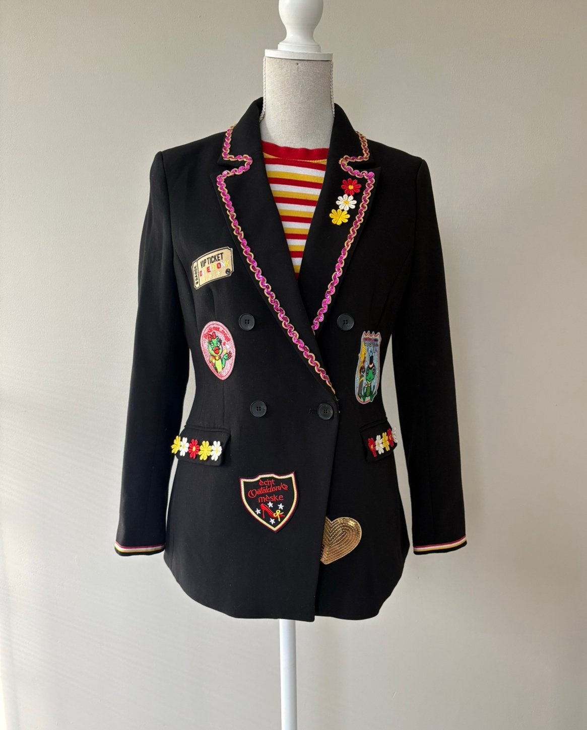 Oeteldonk jasje maat S/36 dames met roze 🐸🩷, Ophalen, Carnaval, Zo goed als nieuw, Kleding