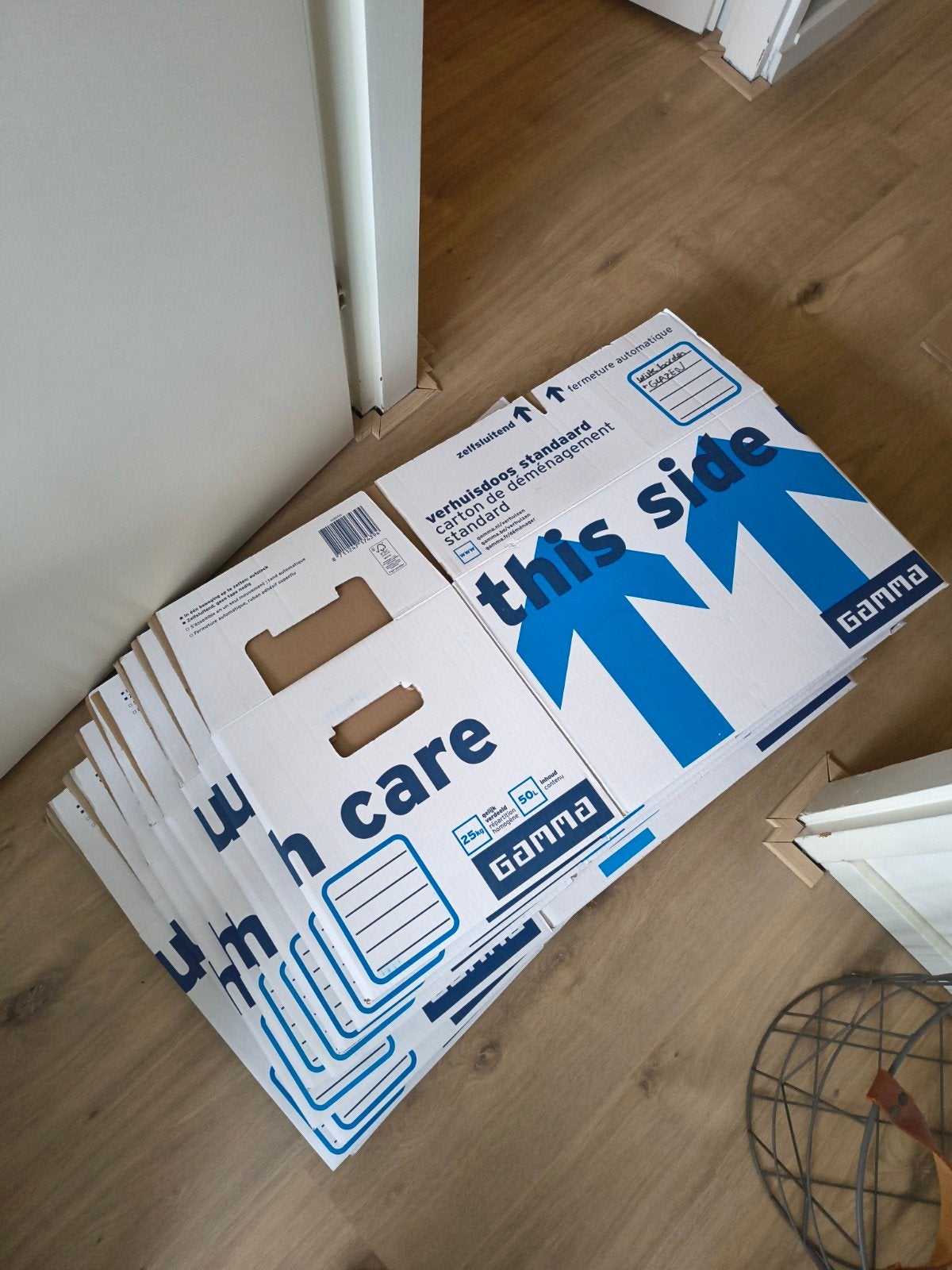 Verhuisdozen 9 stuks, Doe-het-zelf en Verbouw, Kratten en Dozen, Ophalen, 50 tot 75 cm, Minder dan 40 cm, 35 tot 50 cm