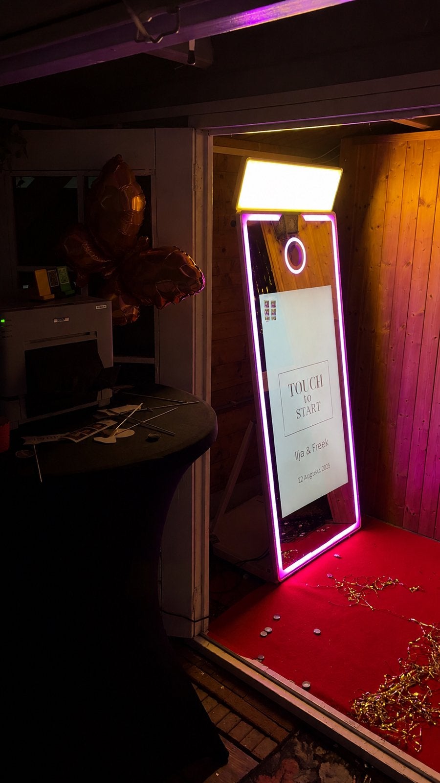 Luxe photo booth te huur, Ophalen, Zo goed als nieuw
