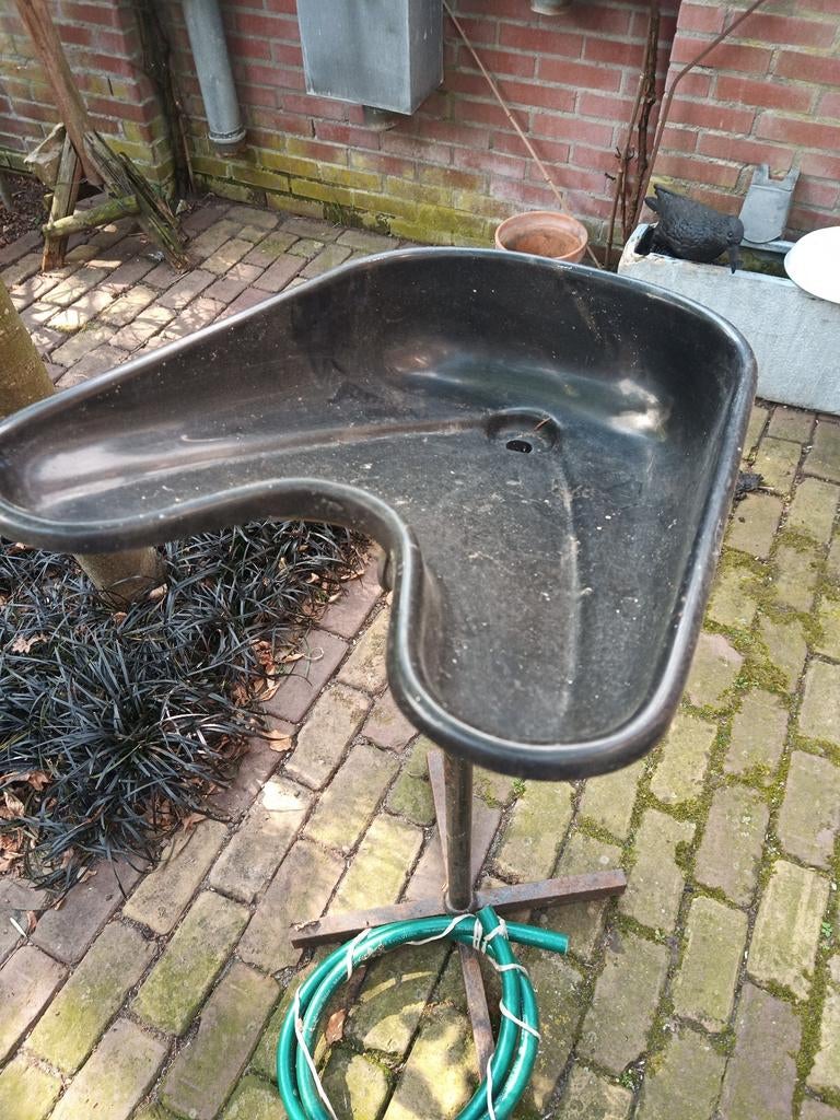 Kapperswasbak, oud, Ophalen
