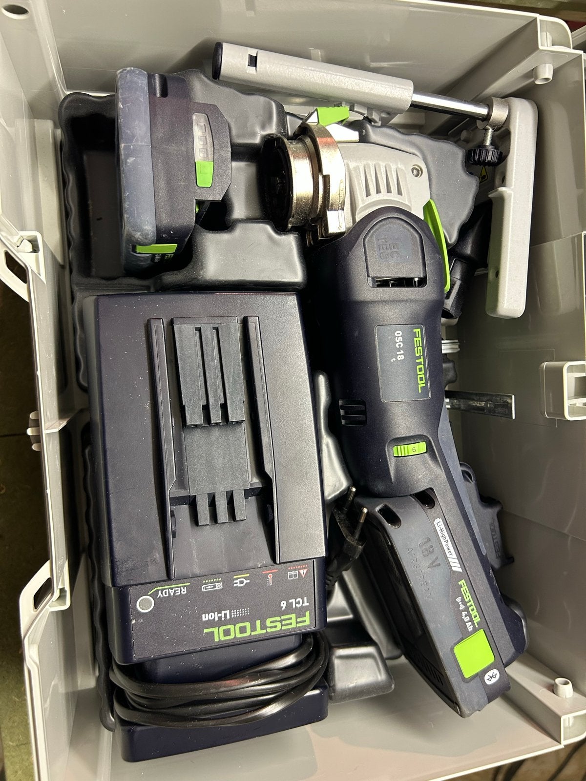 Festool Multitool OSC 18 VECTURO met accu en lader, Ophalen, Zo goed als nieuw, Multitool, Festool