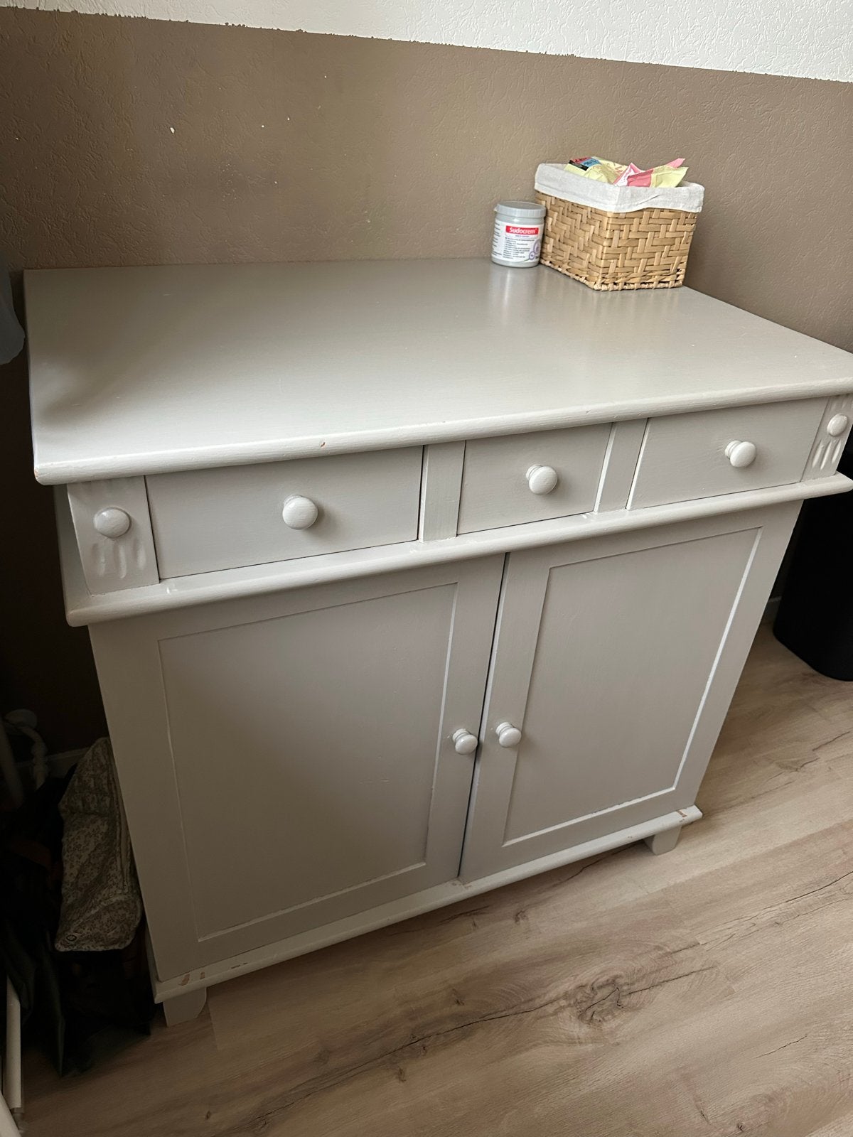 Grijs/beige Commode met Lades en Kastjes, Ophalen, Gebruikt, 50 tot 70 cm, 100 cm of meer