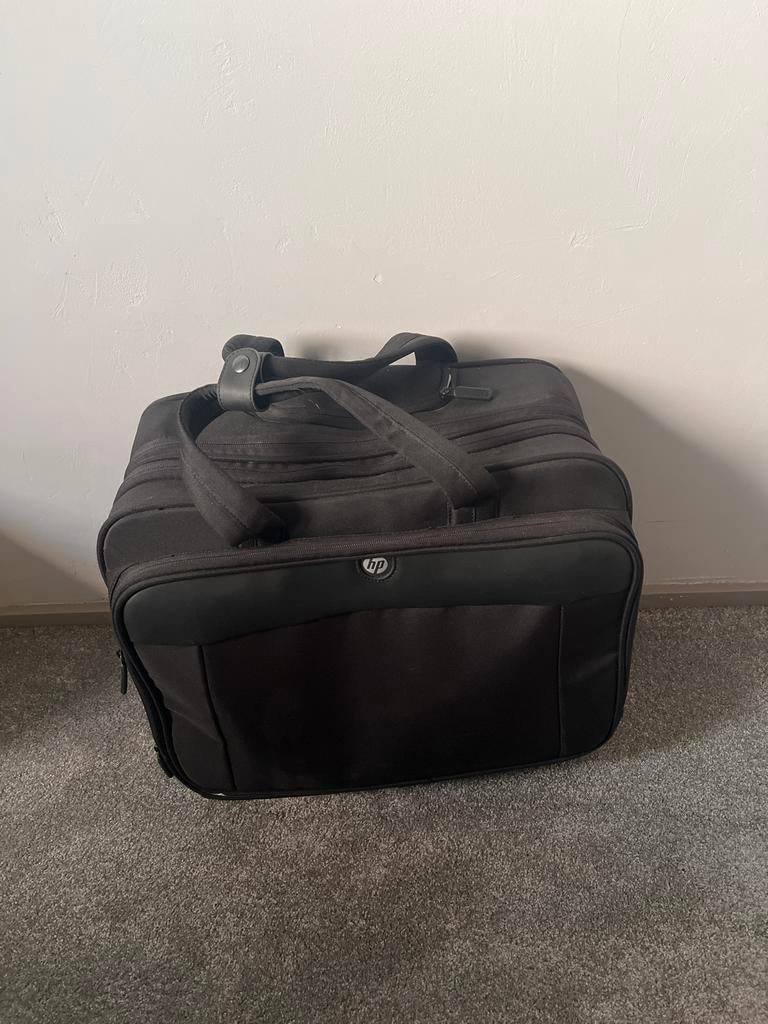 HP laptop trolley, Computers en Software, Laptoptassen, Ophalen, 15 inch, Gebruikt, Trolleytas