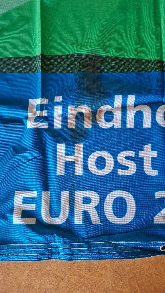 Foto 2 van EURO 2000 Vlag/Bannier - Eindhoven Host City