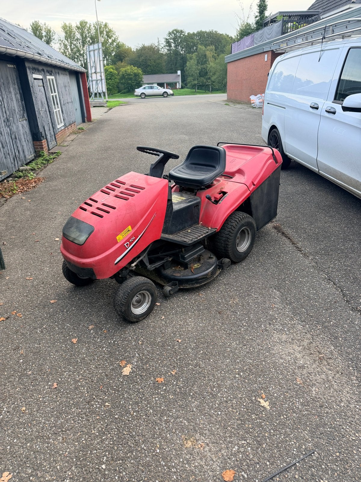 Toro D102 Zitmaaier - 16 PK Briggs & Stratton Motor, Tuin en Terras, Cirkelmaaier, Gebruikt, Ophalen of Verzenden, Opvangbak