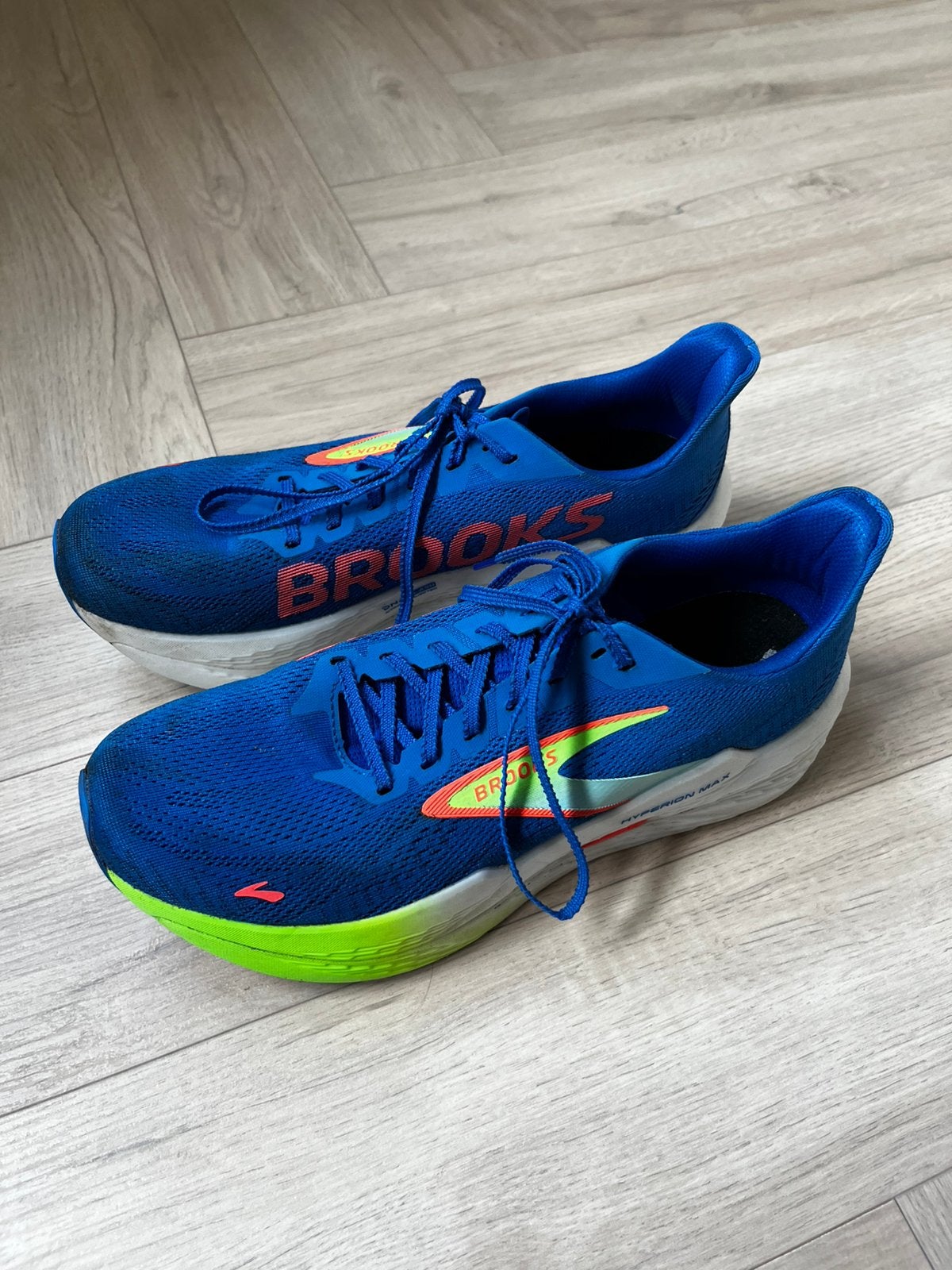 Hardloopschoenen Brooks Hyperion Max 2 maat 44.5, Blauw, Sportschoenen, Ophalen of Verzenden, Zo goed als nieuw