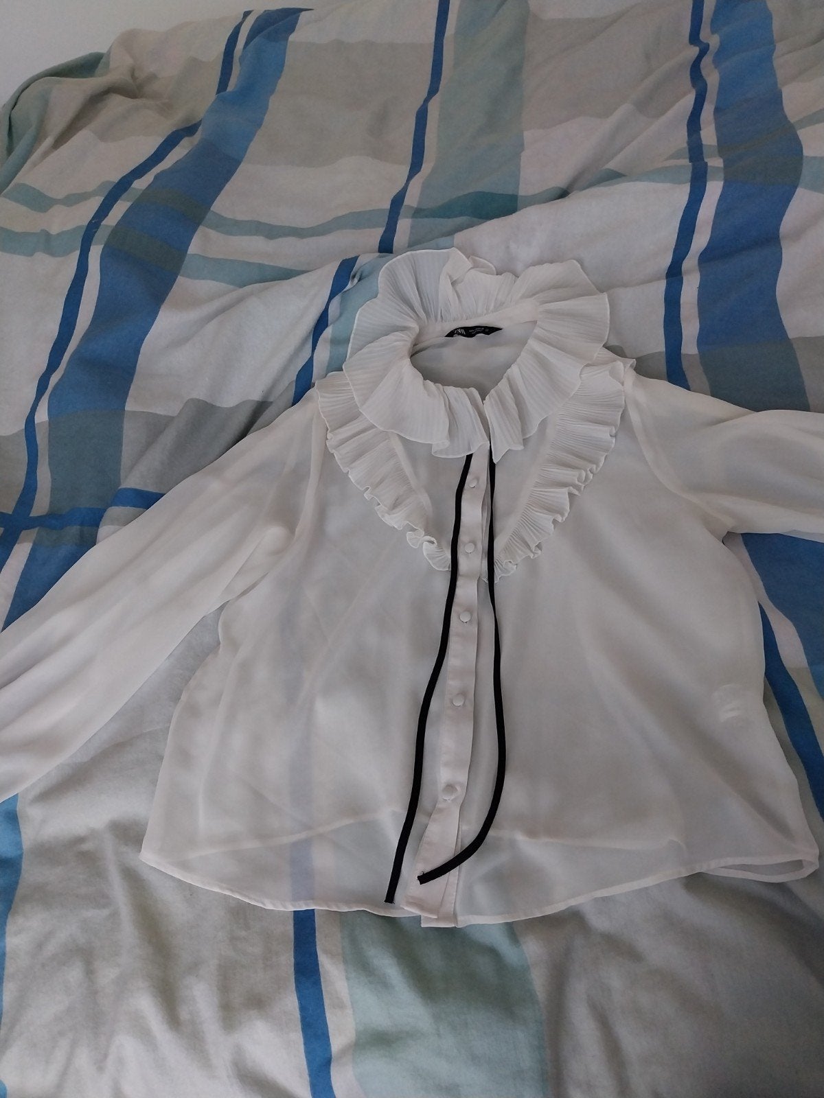 Zara Witte blouse met ruches en strikdetail, Verzenden, Wit, Maat 42/44 (L), Onbekend