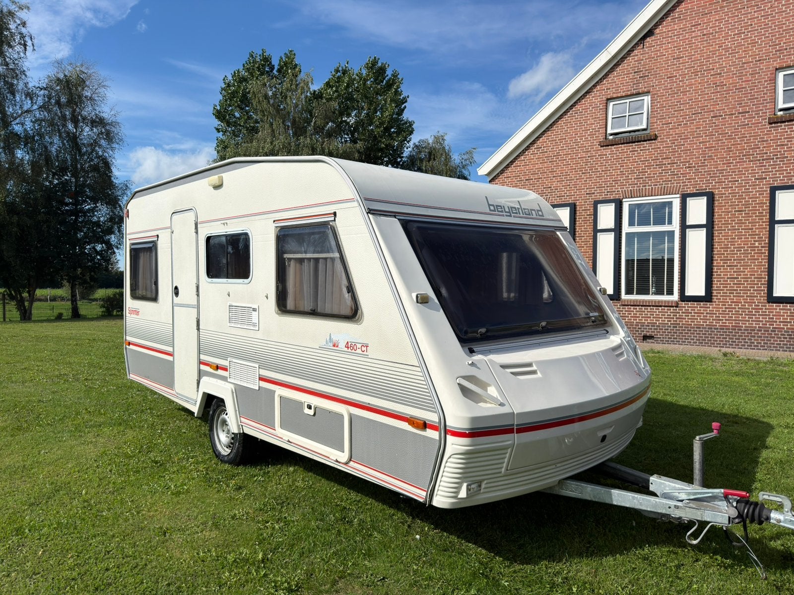 Beyerland 460-CT (1998) | Vast bed | Voortent & luifel, Caravans en Kamperen, Vast bed, Rondzit, Bedrijf, 4 tot 5 meter