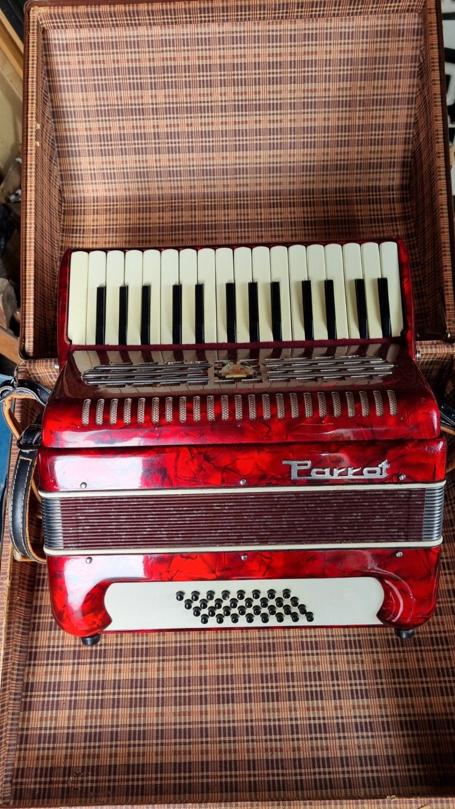 Rode Parrot accordeon met koffer, Overige merken, Gebruikt, Met koffer, Toetsaccordeon