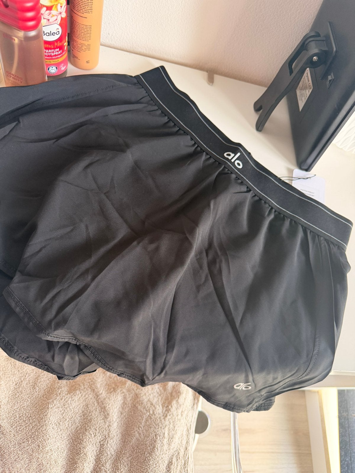 Alo rok set & alo lange broek set, Ophalen of Verzenden, Zo goed als nieuw