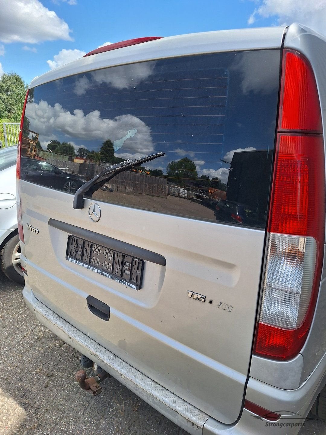 Achterklep Mercedes Vito W639 compleet met raam kleur 9744, Gebruikt, Ophalen of Verzenden, Achter, -