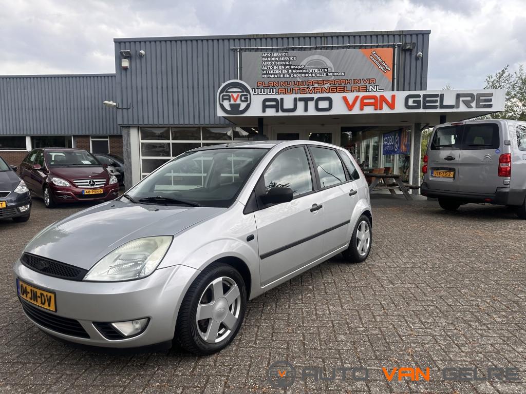 Ford Fiesta 1.4-16V 5drs Airco Carplay Goed Onderhouden APK, 15 km/l, Gebruikt, 4 cilinders, 49 €/maand