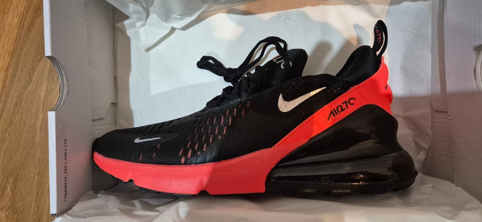 Nike 270 black/metallic silver mt 40,5, Nike air max, Zwart, Nieuw, Ophalen of Verzenden