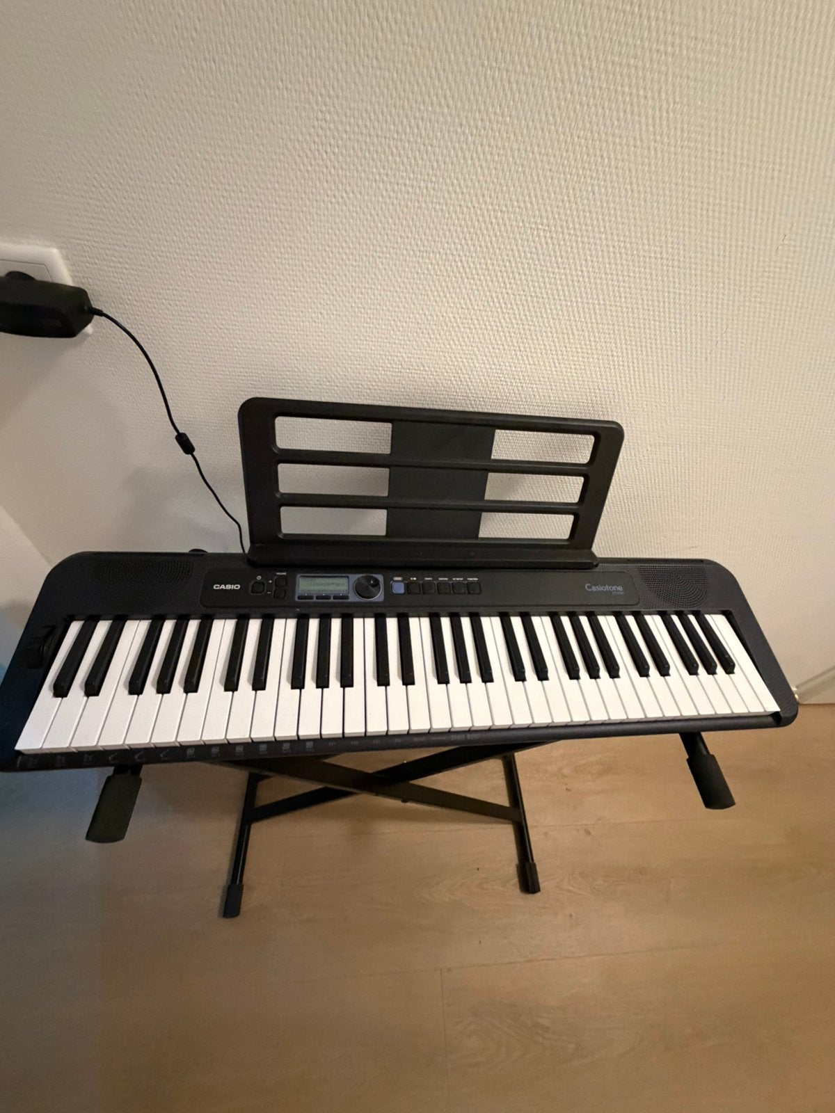 Casio casiotone CT-S300 keyboard, Ophalen of Verzenden, Zo goed als nieuw, 61 toetsen, Casio