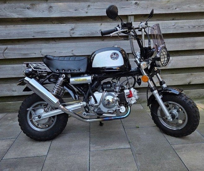 Honda Monkey (Gorlilla) met Takegawa upgrades - Blikvanger!, Ophalen, Honda, Maximaal 45 km/u, 4 versnellingen