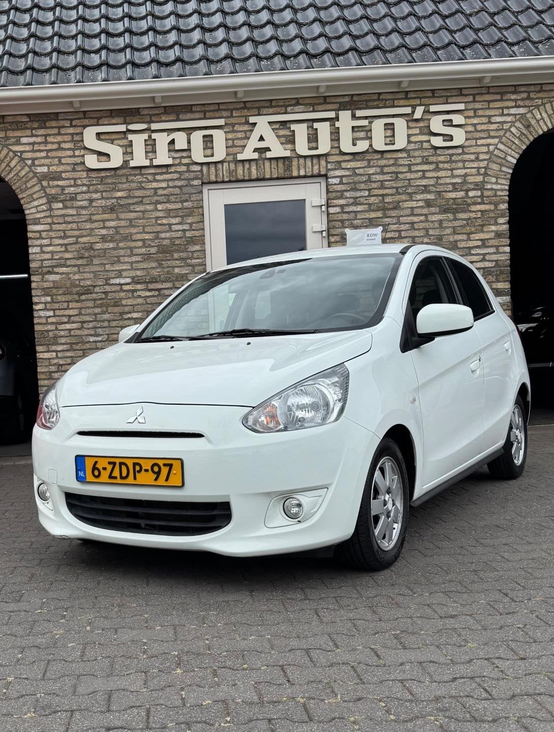 Mitsubishi Space Star 1.0 Bright Bj 2015 Lage wegenbelasting, Auto's, Voorwielaandrijving, Euro 5, Gebruikt, Wit