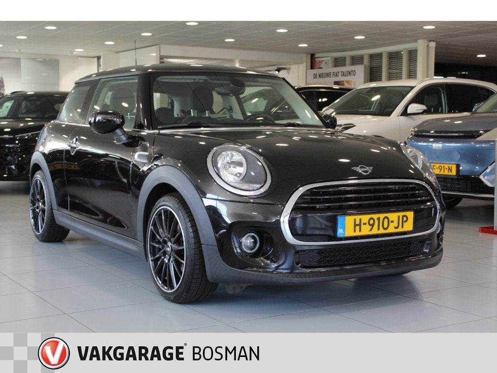 MINI 3-deurs 1.5 Cooper/CARPLAY/CRUISE/AIRCO (bj 2020), Auto's, Keurmerk '100% Onderhouden', Dealer onderhouden, Gebruikt, Verwarmde buitenspiegels