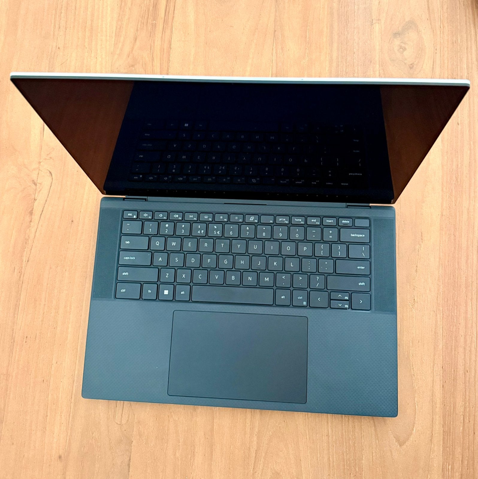 Dell XPS 9510 - I7 - RTX 3050 - 4K Touch - 1TB SSD - 32GB, Computers en Software, Windows Laptops, 2 tot 3 Ghz, Ophalen of Verzenden