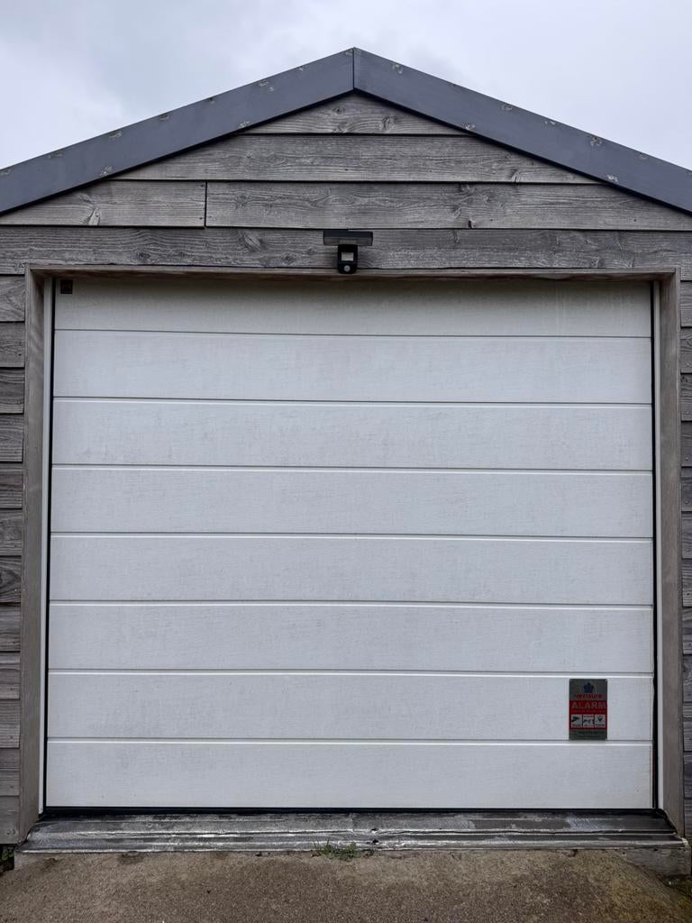 Hörmann ProMatic Garagedeur, Doe-het-zelf en Verbouw, Deuren en Horren, Ophalen, Gebruikt, Garagedeur, Metaal