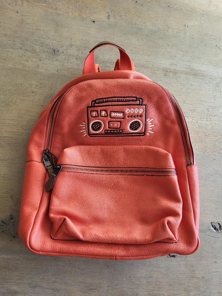 Keith Haring x Coach Boombox oranje lederen rugzak, Sieraden, Tassen en Uiterlijk, Overige merken, 25 tot 40 cm, Ophalen of Verzenden