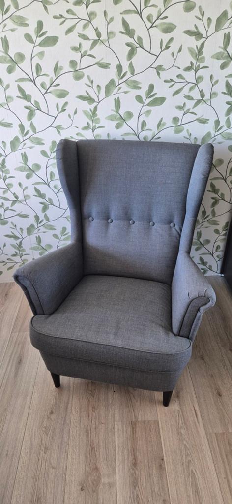 Leuke grijze stoel, Huis en Inrichting, Fauteuils, Ophalen, Zo goed als nieuw, 75 tot 100 cm, 50 tot 75 cm