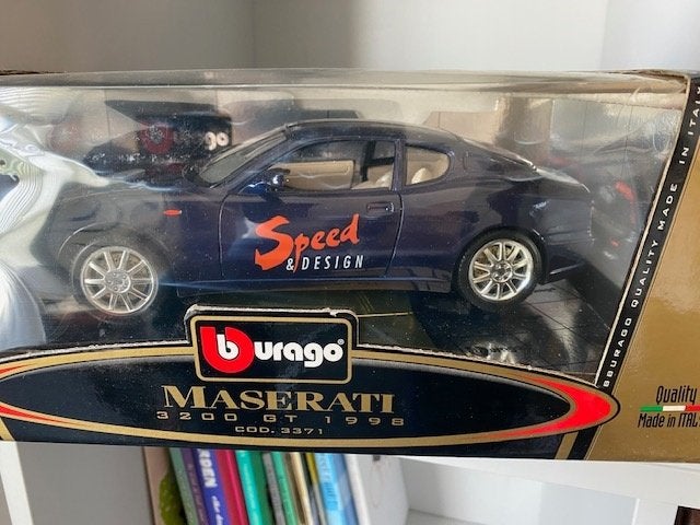modelauto, Ophalen of Verzenden, Nieuw, Auto, Bburago