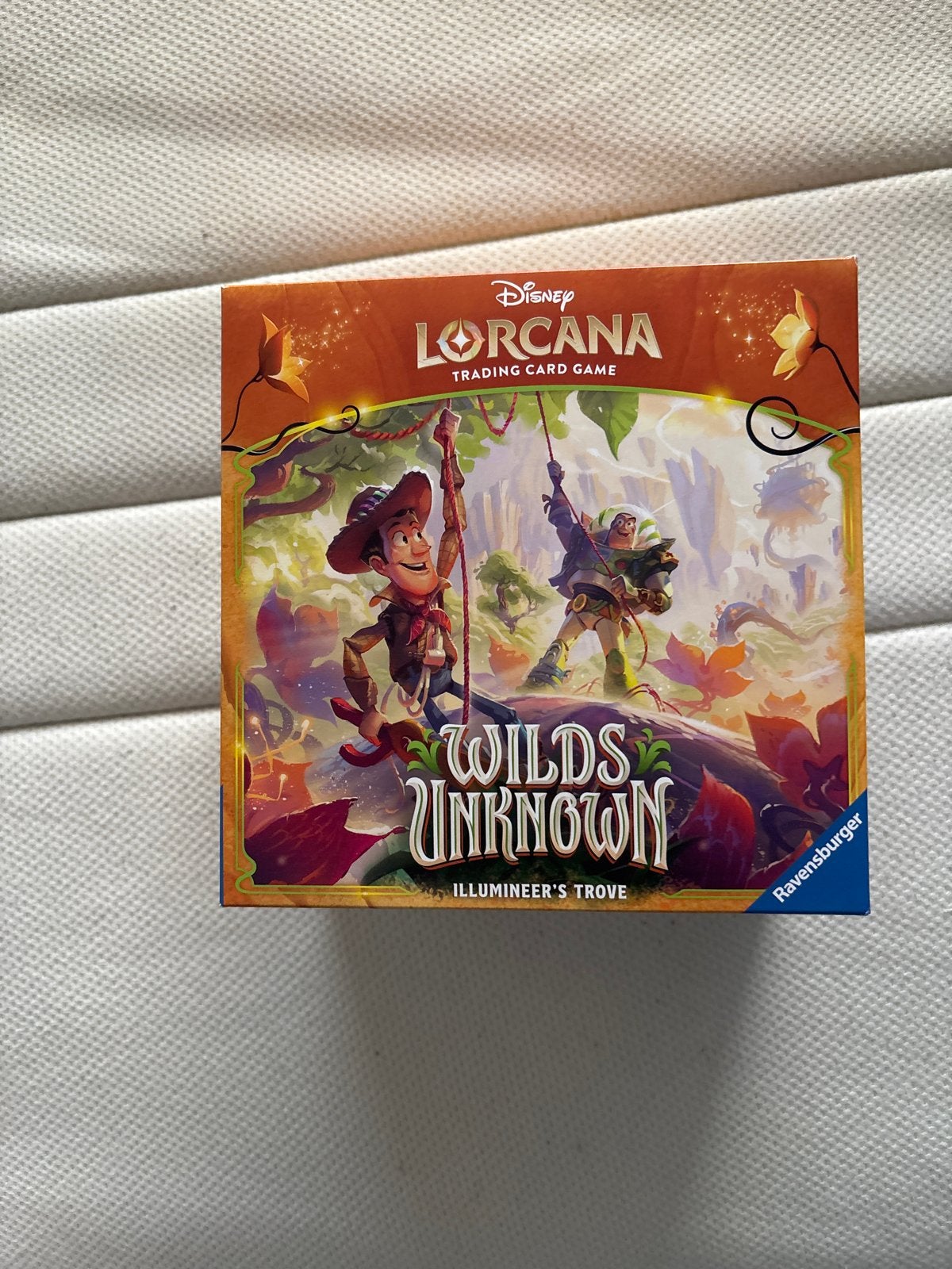 Lorcana Disney Illumineer's Trove - Wilds Unknown, Ophalen of Verzenden, Overige figuren, Nieuw, Overige typen