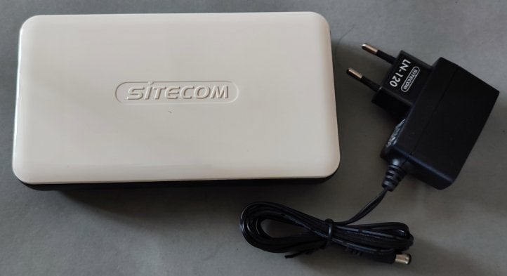 Switch Sitecom., Computers en Software, Ophalen of Verzenden, Gebruikt
