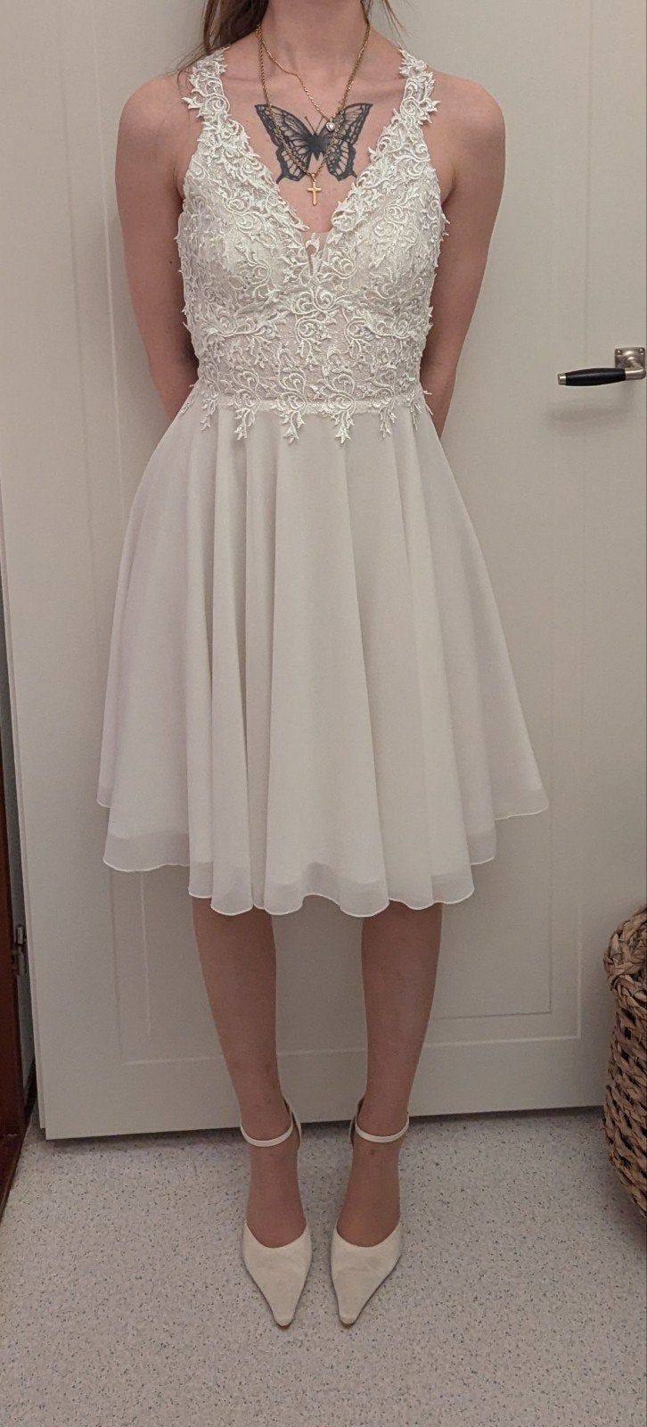 Trouwjurk of Feestjurk, maat S, Ivoor kleur, Merk Dresseo., Trouwjurk, Wit, Dresseo, Ophalen of Verzenden