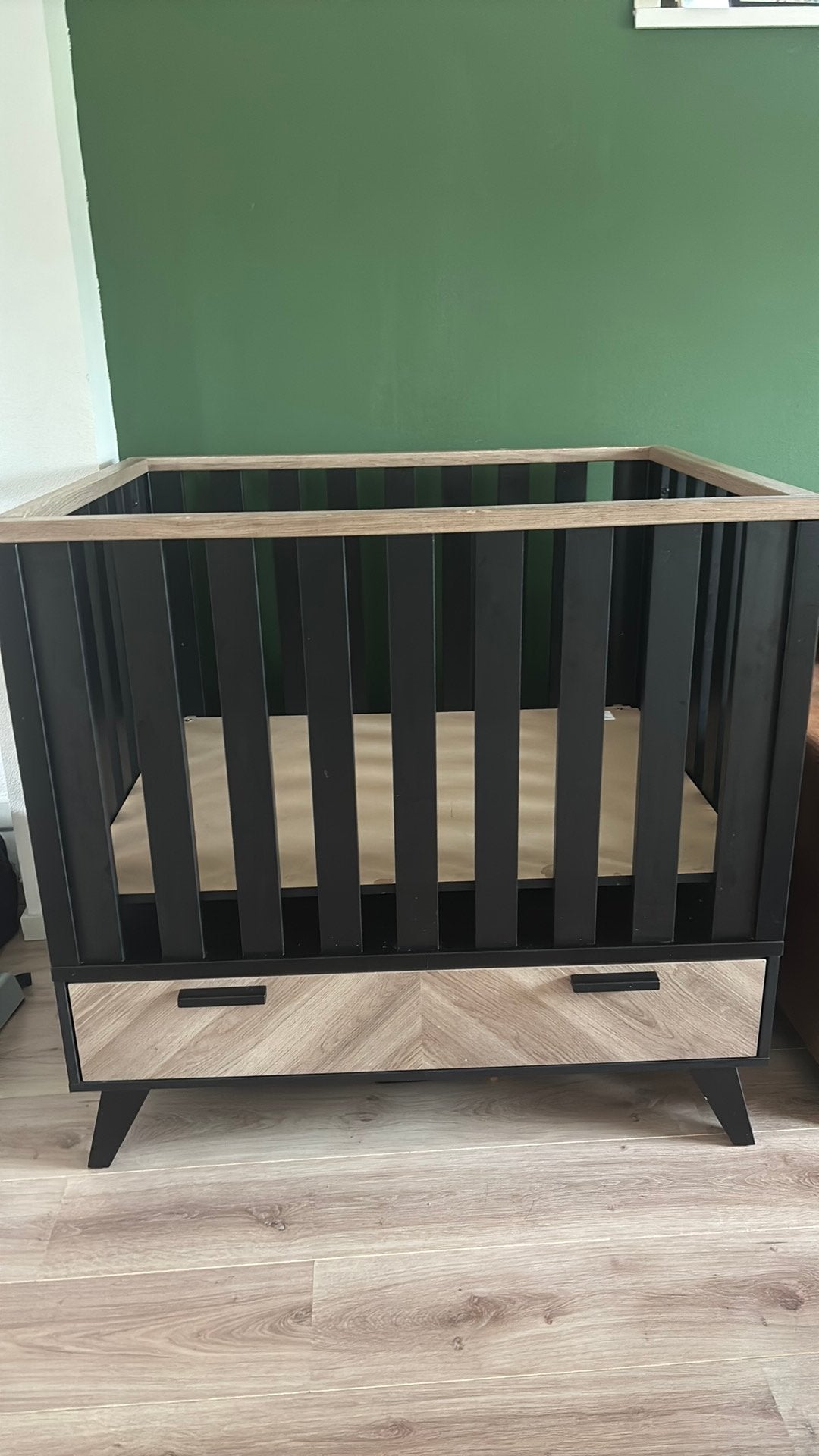 Box met lade - Zwart/Hout, Kinderen en Baby's, Ophalen, Gebruikt, Rechthoekig, In hoogte verstelbaar