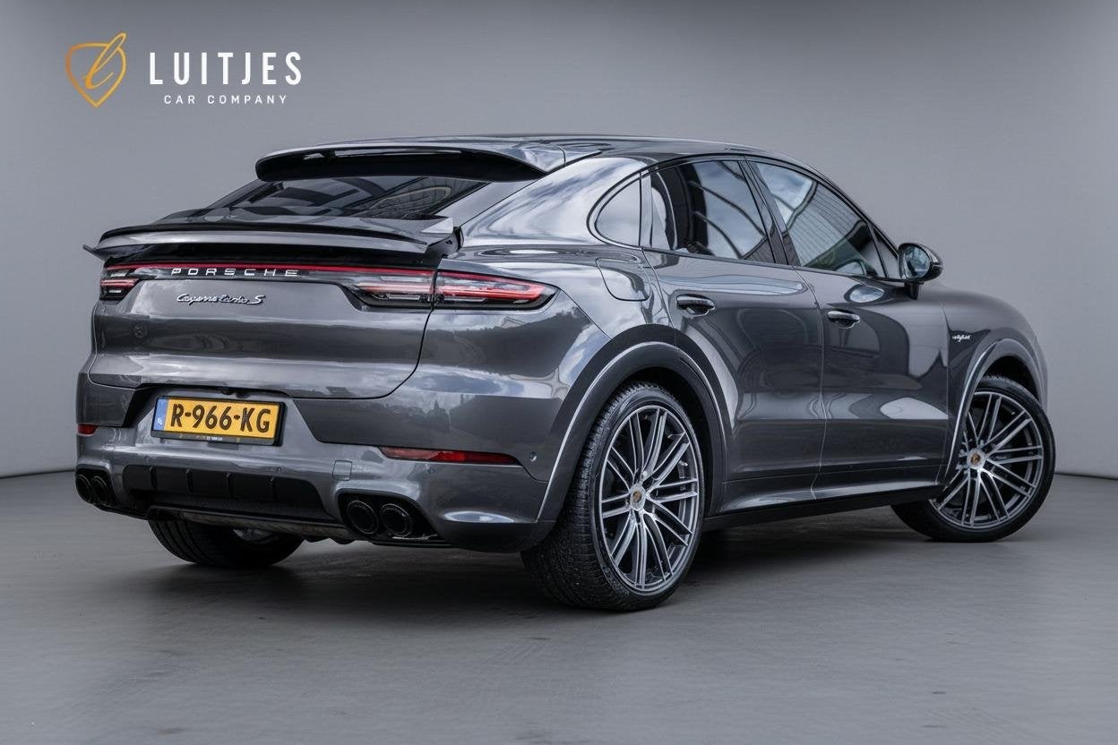 Porsche Cayenne Coupé 4.0 Turbo S E-Hybrid 680pk|Burmester|, Auto's, Automaat, 14 kWh, Gebruikt, 3000 kg
