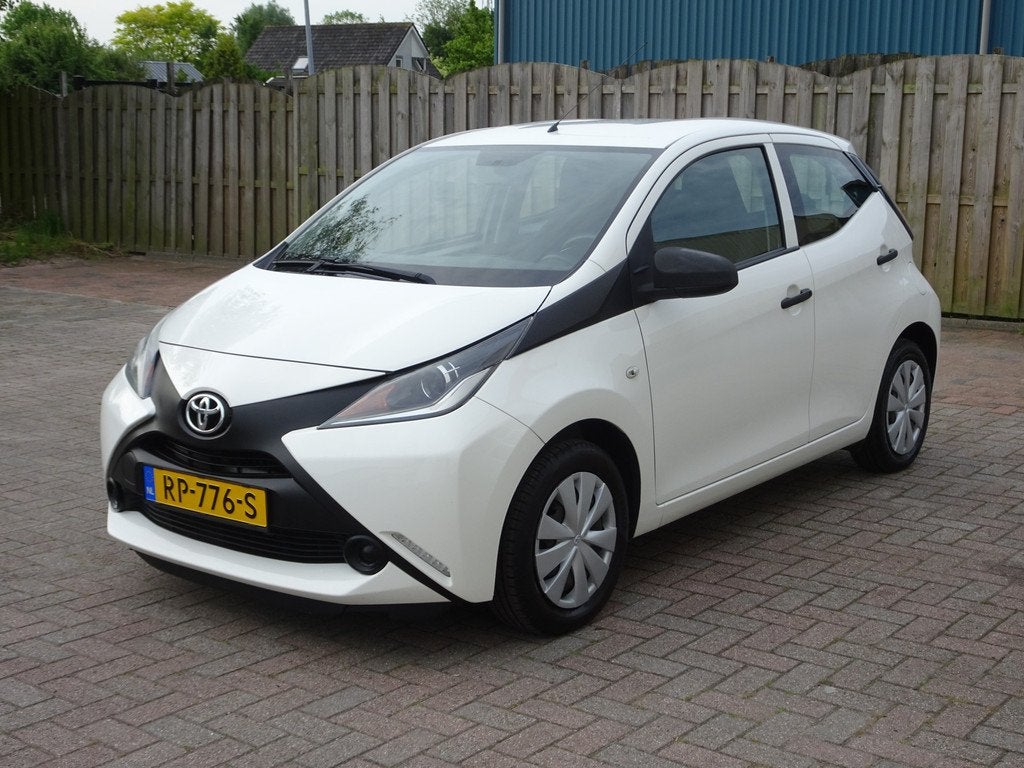 Toyota Aygo 1.0 VVT-i x-fun Airco, elektrische ramen, centra, Auto's, Toyota, Bedrijf, Te koop, Aygo, ABS, Airbags, Airconditioning
