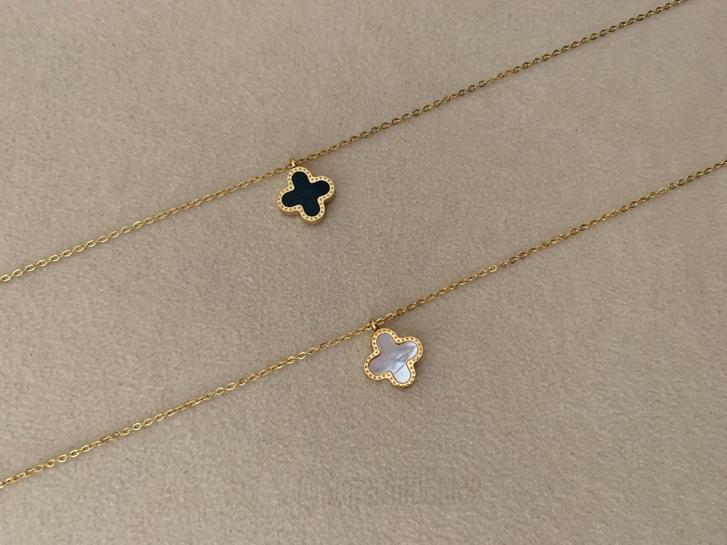 Gouden ketting met klaver bedel waterproof & verguld, Overige materialen, Verstelbaar, Nieuw, Ophalen of Verzenden