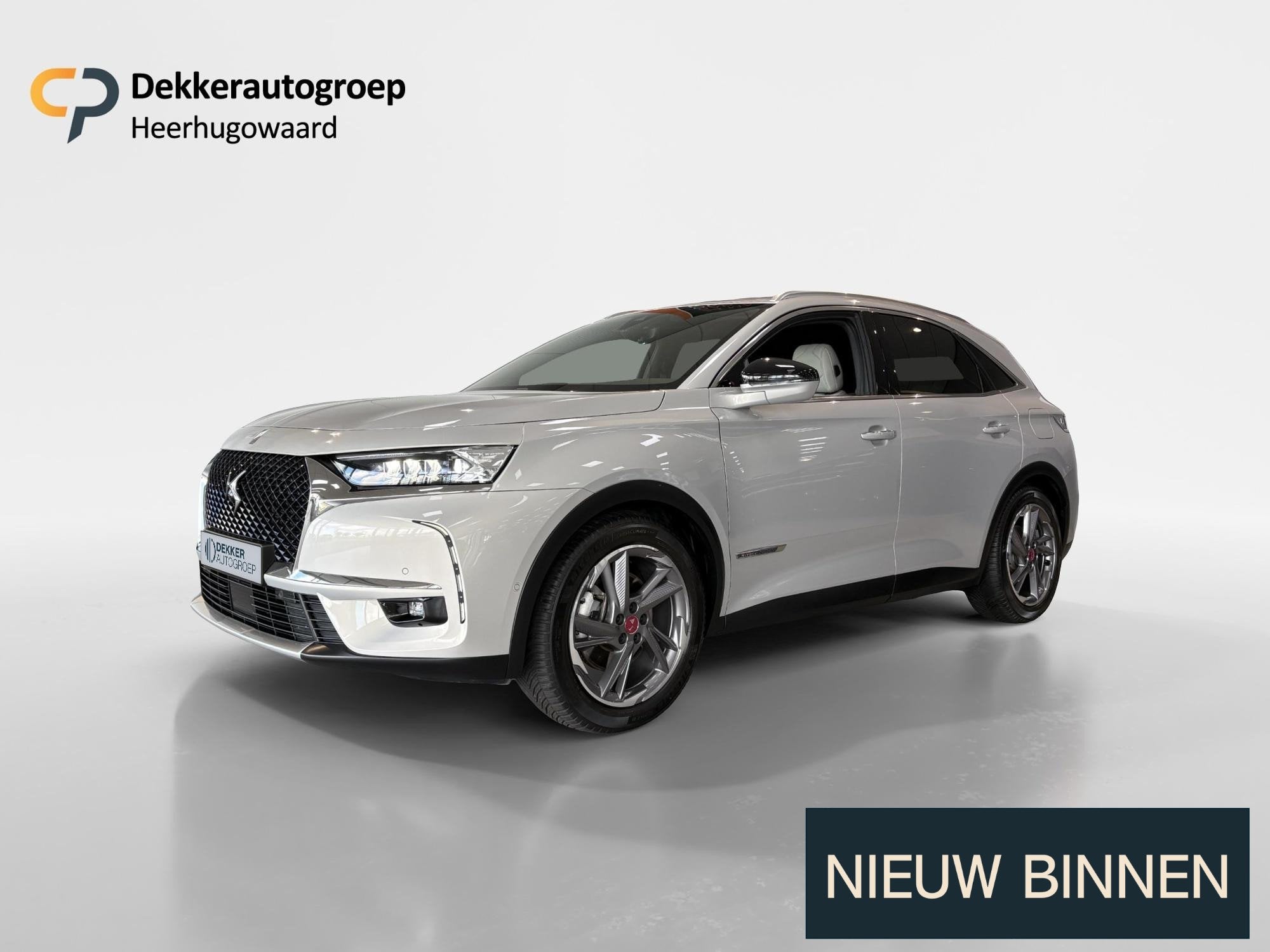 DS 7 Crossback E-Tense 4x4 Be Chic Trekhaak - Schuif-/kantel, Auto's, DS, Automaat, 1800 kg, Gebruikt, Euro 6