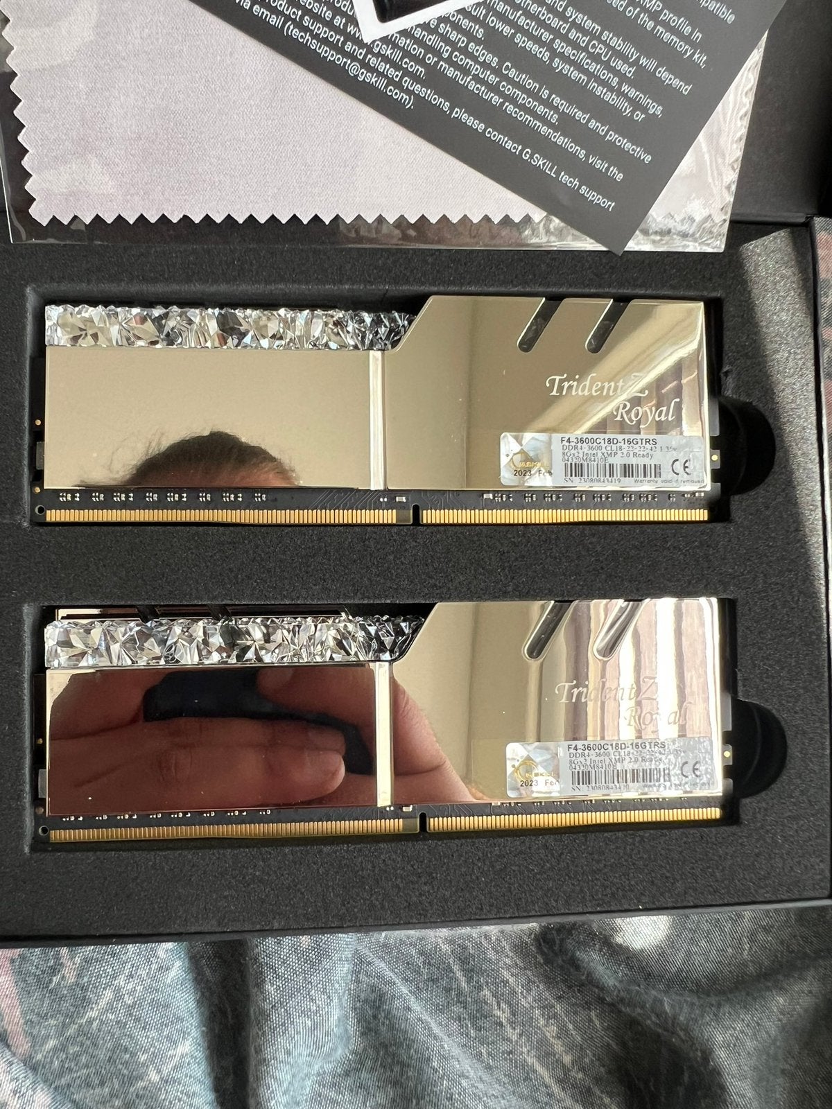 Foto 2 van G. Skill Trident Z Royal 32GB 4x8GB DDR4 3600MHz CL18 Zilver