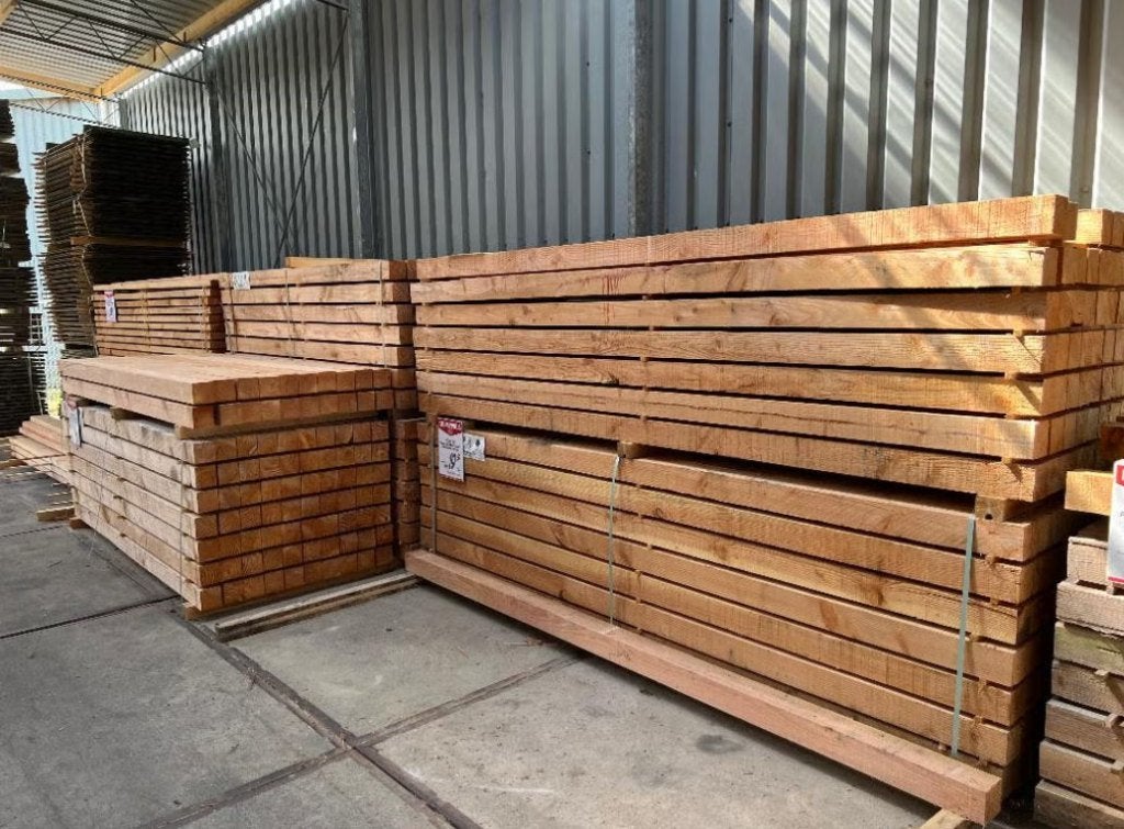 Douglas | palen | douglas balken | balk | paal | 2e KEUS