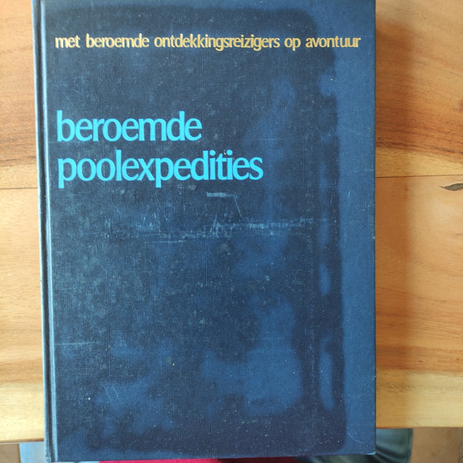 Beroemde poolexpedities., Boeken, Ophalen of Verzenden, Gelezen