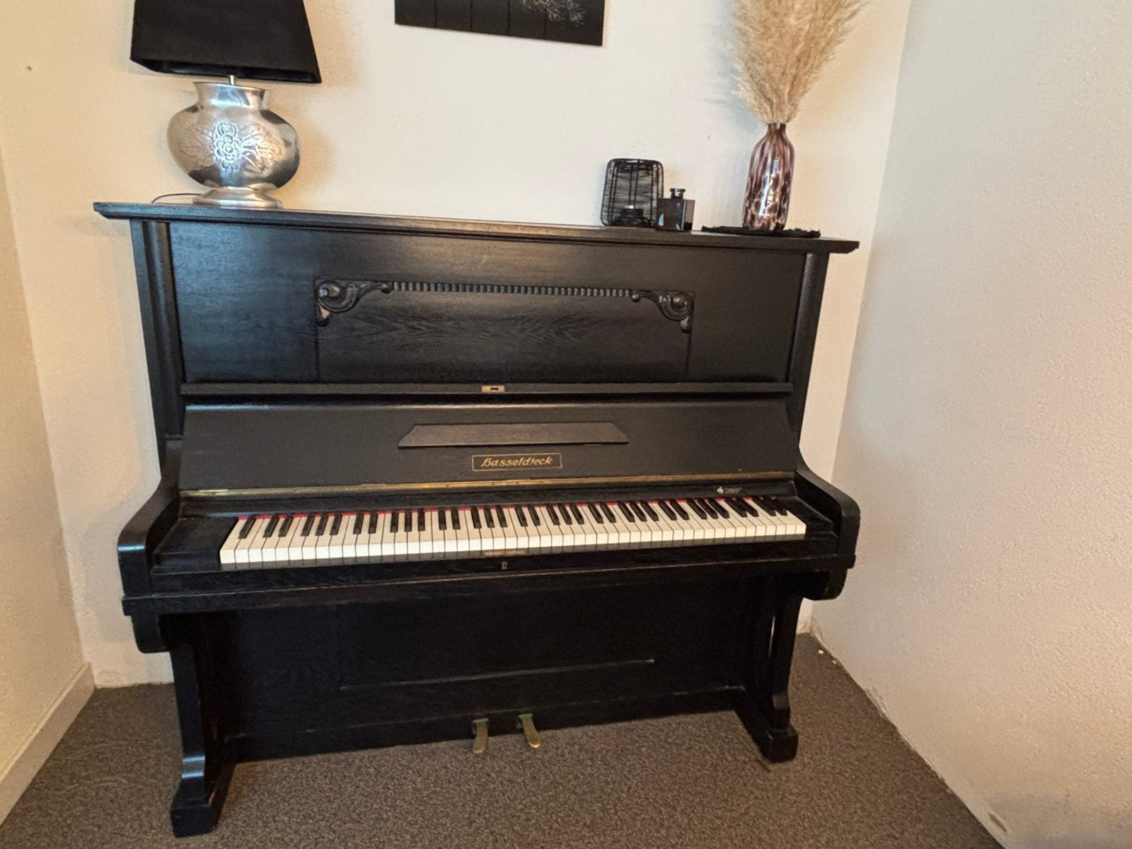 Gratis af te halen een oude piano, Ophalen, Gebruikt, Zwart